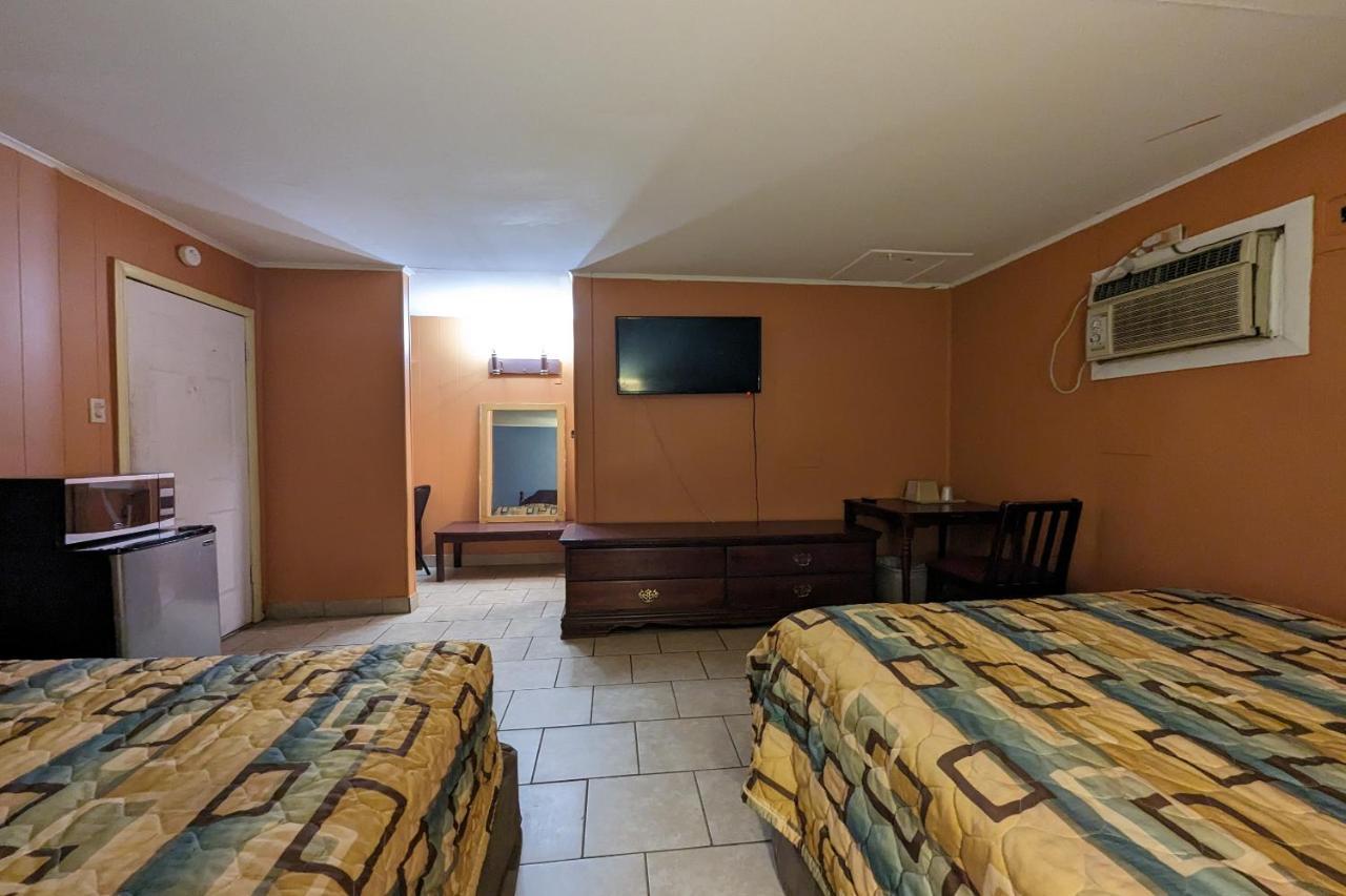 Economy Inn Kingsville Esterno foto